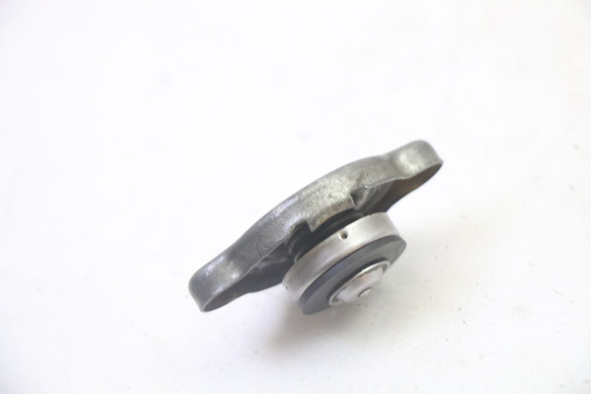 photo de KOREK CHŁODNICY YAMAHA YZ 125 (1998 - 2005) - Szczegół części