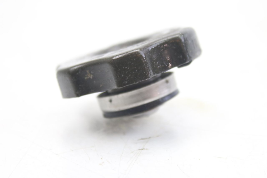 photo de KOREK CHŁODNICY KAWASAKI ZZR 600 (1995 - 2004) - Szczegół części