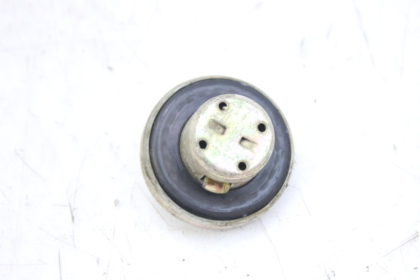 photo de KOREK ZBIORNIKA PALIWA WILDLANDER BISCUIT 125 (2004 - 2010) - Szczegół części