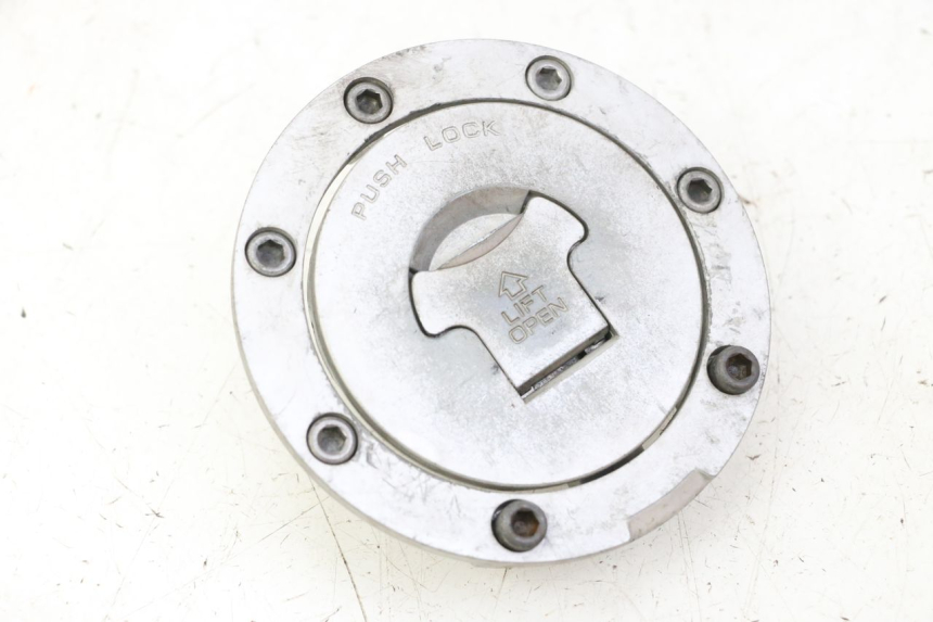 photo de KOREK ZBIORNIKA PALIWA HONDA CBR F SC25 1000 (1989 - 1992) - Widok główny