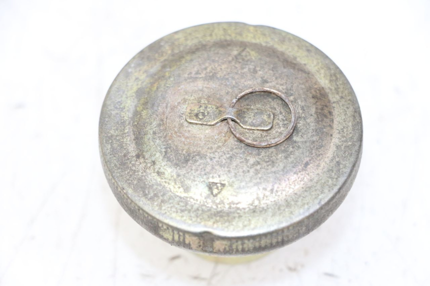 photo de KOREK ZBIORNIKA PALIWA SYM CROX 4T 50 (2016 - 2023) - Zoom stanu zużycia