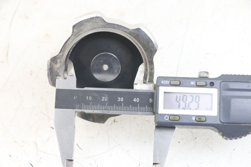 photo de KOREK ZBIORNIKA PALIWA CCR DIRT BIKE 125 - Szczegół części