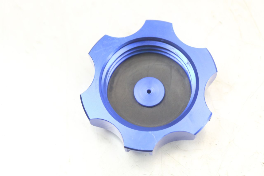 photo de KOREK ZBIORNIKA PALIWA LONCIN DIRT BIKE 125 - Zoom stanu zużycia