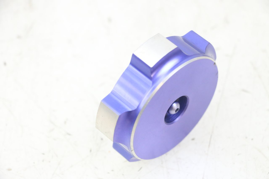 photo de KOREK ZBIORNIKA PALIWA CCR DIRT BIKE 125 - Zoom stanu zużycia