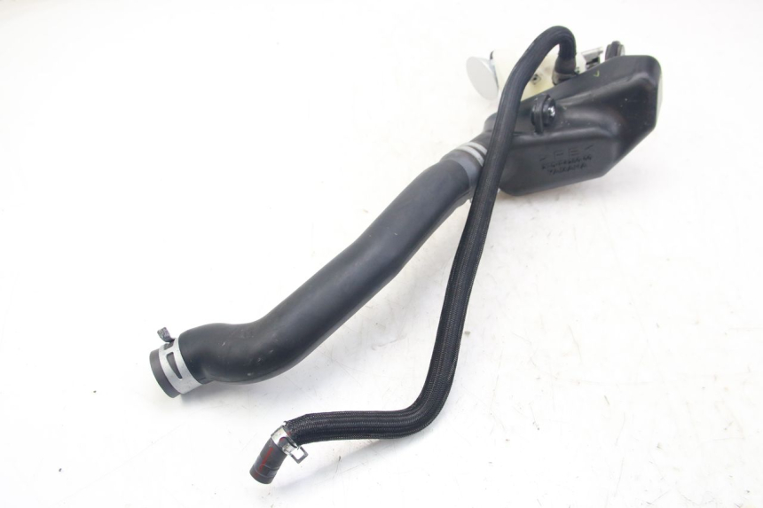 photo de KOREK ZBIORNIKA PALIWA YAMAHA D'ELIGHT DELIGHT 125 (2017 - 2020) - Zbliżenie techniczne