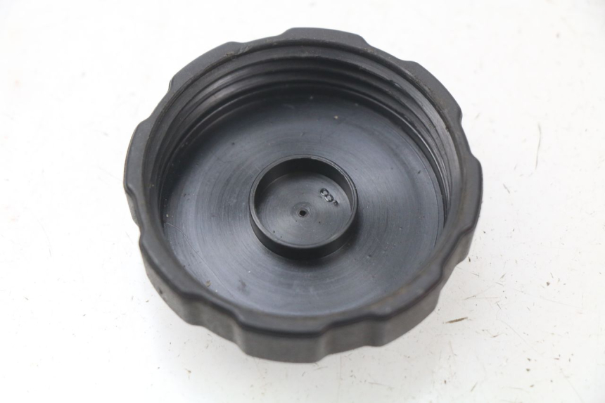 photo de KOREK ZBIORNIKA PALIWA PEUGEOT ELYSTAR 50 (2002 - 2014) - Szczegół części