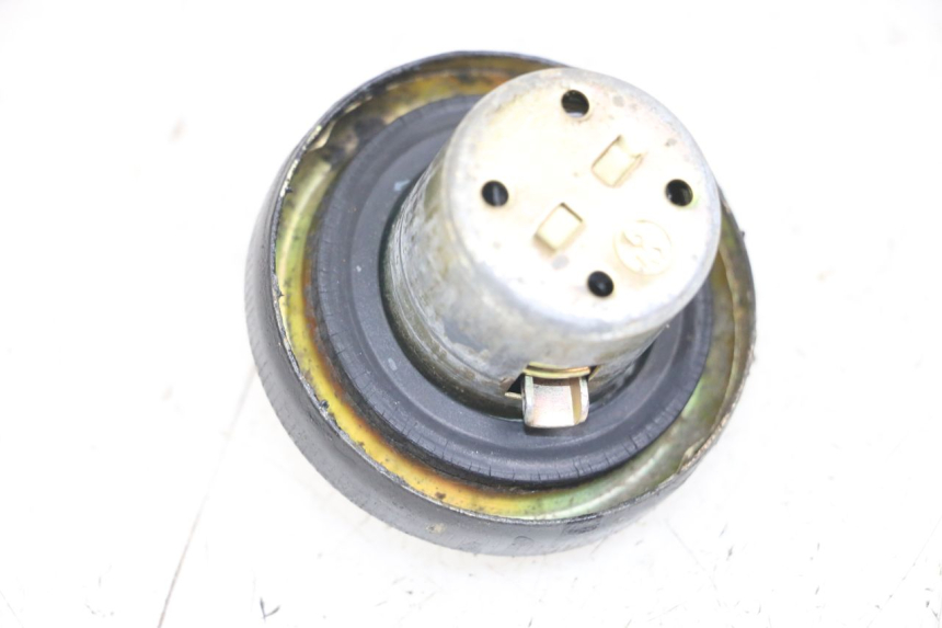 photo de KOREK ZBIORNIKA PALIWA SYM FIDDLE 2 50 (2008 - 2013) - Inny kąt widzenia