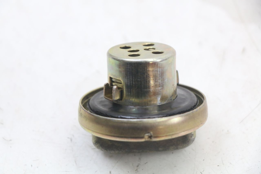 photo de KOREK ZBIORNIKA PALIWA NECO GPX LC 2T 50 (2014 - 2018) - Zoom stanu zużycia