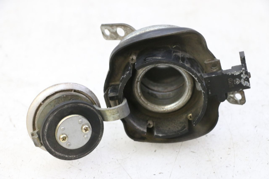 photo de KOREK ZBIORNIKA PALIWA KYMCO GRAND DINK 125 (2002 - 2007) - Szczegół części