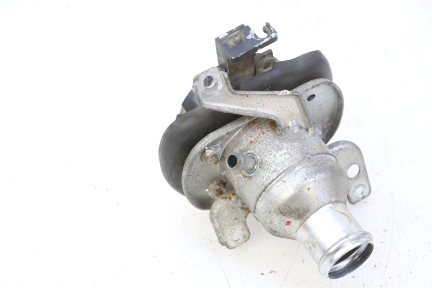 photo de KOREK ZBIORNIKA PALIWA KYMCO GRAND DINK 125 (2002 - 2007) - Zbliżenie techniczne