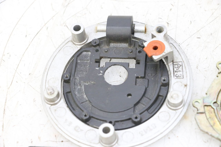 photo de KOREK ZBIORNIKA PALIWA SUZUKI GSXR GSX-R 1000 (2003 - 2004) - Inny kąt widzenia