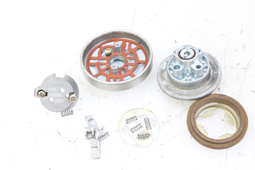 photo de KOREK ZBIORNIKA PALIWA KEEWAY K-LIGHT KLIGHT 125 (2018 - 2025) - Widok ogólny