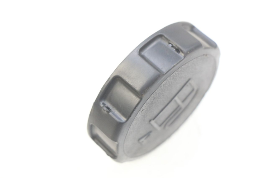 photo de KOREK ZBIORNIKA PALIWA PEUGEOT KISBEE 4T 50 (2010 - 2017) - Szczegół części