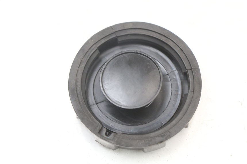 photo de KOREK ZBIORNIKA PALIWA PEUGEOT KISBEE 4T 50 (2010 - 2017) - Szczegół części