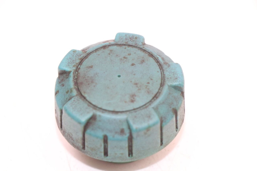 photo de KOREK ZBIORNIKA PALIWA RENAULT KOURANOS 125 (2001 - 2004) - Zoom stanu zużycia