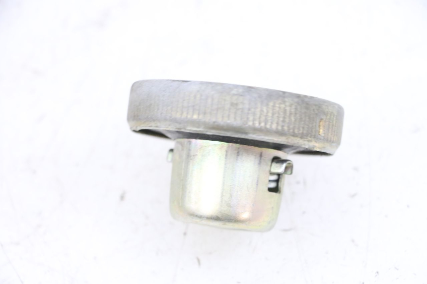 photo de KOREK ZBIORNIKA PALIWA KYMCO LIKE 125 (2009 - 2016) - Zoom stanu zużycia