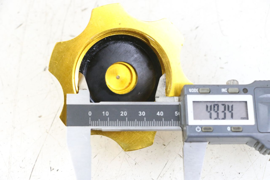 photo de KOREK ZBIORNIKA PALIWA LONCIN DIRT BIKE 125 - Szczegół części