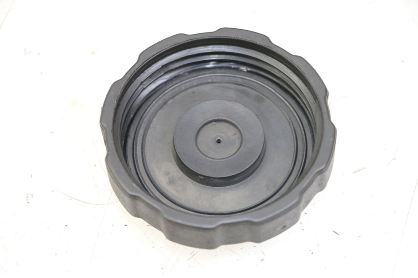 photo de KOREK ZBIORNIKA PALIWA PEUGEOT SATELIS COMPRESSOR K15 125 (2006 - 2009) - Szczegół części