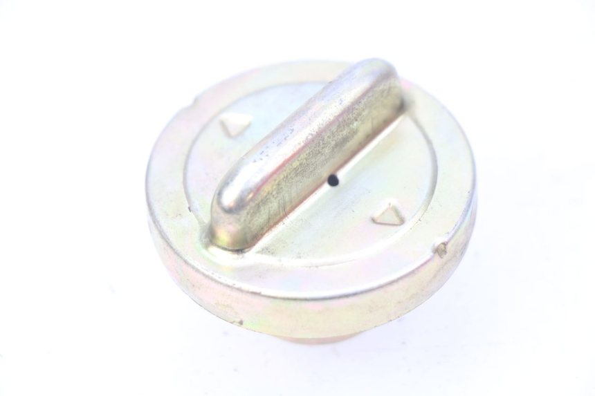 photo de KOREK ZBIORNIKA PALIWA JM MOTORS SANTANA 50 (2014 - 2023) - Zoom stanu zużycia