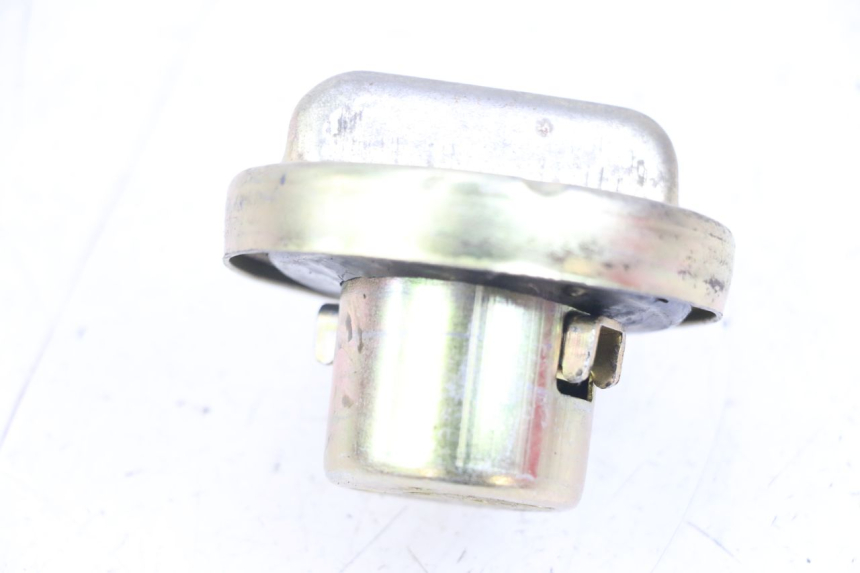 photo de KOREK ZBIORNIKA PALIWA JM MOTORS SANTANA 50 (2014 - 2023) - Zoom stanu zużycia