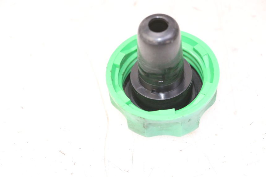 photo de KOREK ZBIORNIKA PALIWA DERBI SENDA SM DRD 50 (2008 - 2013) - Zoom stanu zużycia