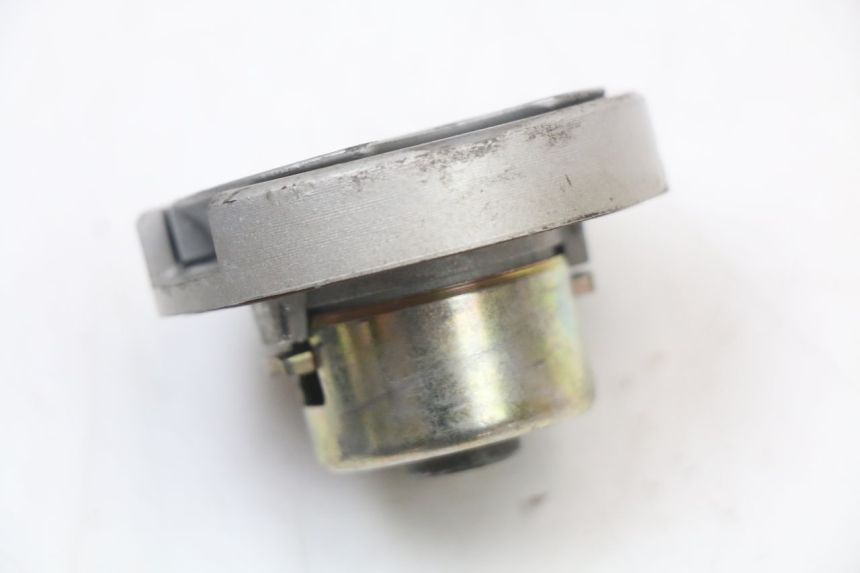 photo de KOREK ZBIORNIKA PALIWA KYMCO SUPER 8 4T 50 (2021 - 2024) - Inny kąt widzenia