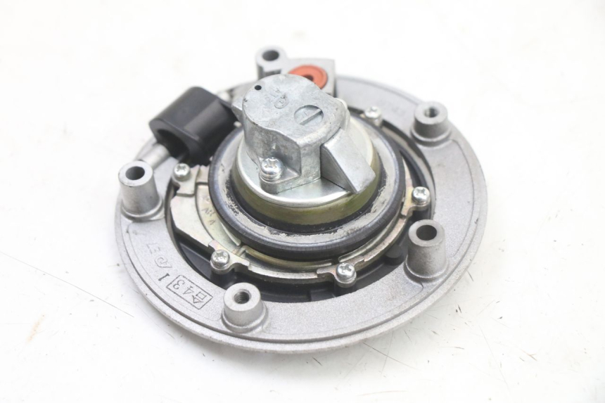 photo de KOREK ZBIORNIKA PALIWA SUZUKI GSX F GSXF 650 (2007 - 2015) - Widok ogólny