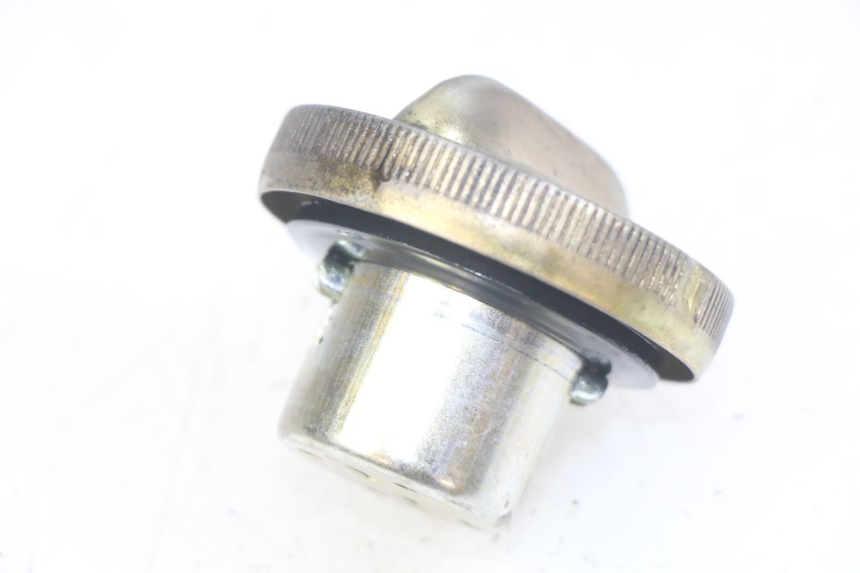 photo de KOREK ZBIORNIKA PALIWA SYM SYMPHONY 125 (2009 - 2015) - Widok główny