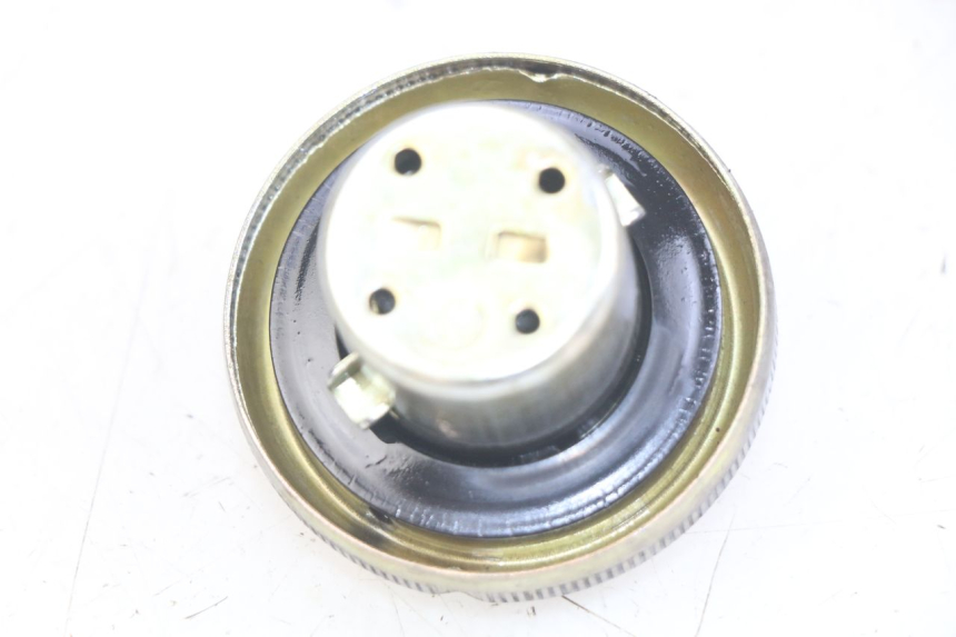 photo de KOREK ZBIORNIKA PALIWA SYM SYMPHONY 125 (2009 - 2015) - Szczegół części