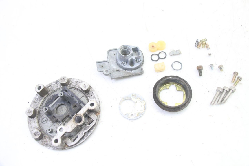 photo de KOREK ZBIORNIKA PALIWA YAMAHA TDR DELTABOX 125 (1997 - 2003) - Szczegół części