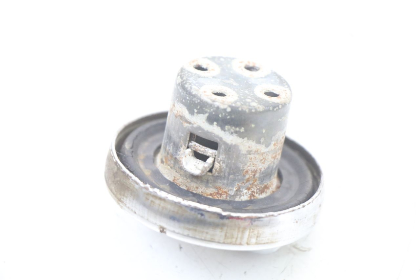 photo de KOREK ZBIORNIKA PALIWA VONROAD YIBEN 125 (2006 - 2010) - Inny kąt widzenia