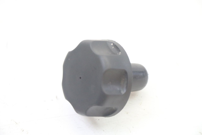 photo de KOREK ZBIORNIKA PALIWA YAMAHA WHY 50 (1998 - 2000) - Szczegół części