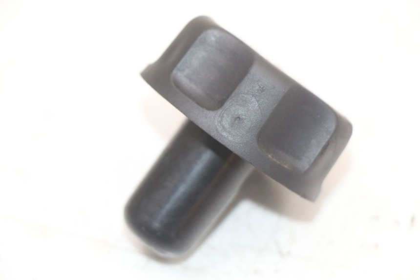 photo de KOREK ZBIORNIKA PALIWA YAMAHA BW'S NG NEXT GENERATION 50 (1996 - 2003) - Widok główny