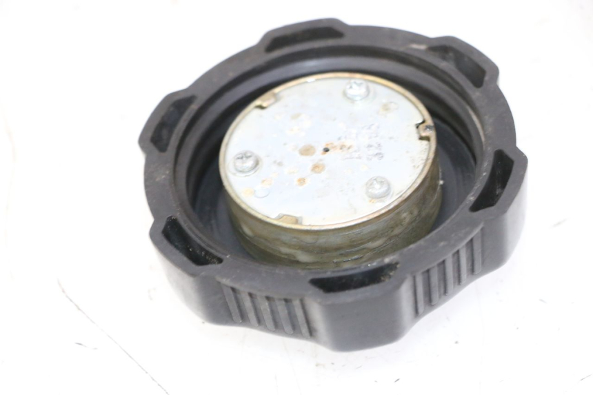 photo de KOREK ZBIORNIKA PALIWA YAMAHA YFM BRUIN 350 (2003 - 2009) - Szczegół części