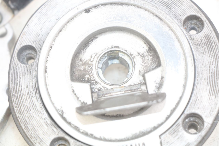 photo de KOREK ZBIORNIKA PALIWA YAMAHA YZF R1 1000 (2007 - 2008) - Stan powierzchni