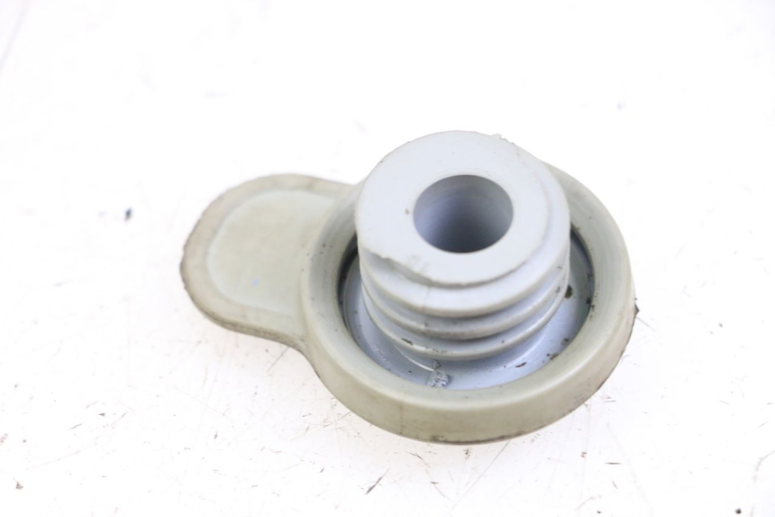 photo de KOREK ZBIORNIKA OLEJU YAMAHA BW'S 50 (2004 - 2017) - Szczegół części