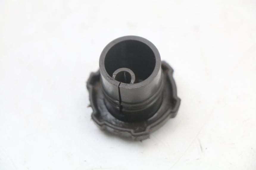 photo de KOREK ZBIORNIKA OLEJU GILERA DNA 50 (2000 - 2007) - Zoom stanu zużycia