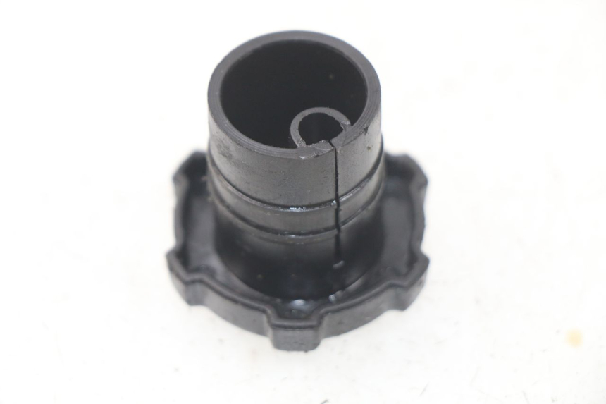 photo de KOREK ZBIORNIKA OLEJU PIAGGIO FLY 2T 50 (2004 - 2017) - Szczegół części