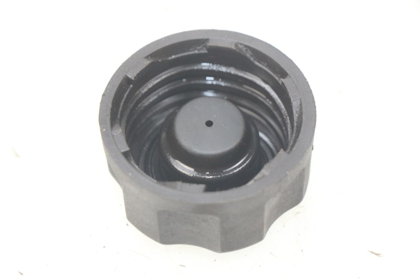 photo de KOREK ZBIORNIKA OLEJU PEUGEOT LUDIX 50 (2008 - 2017) - Szczegół części