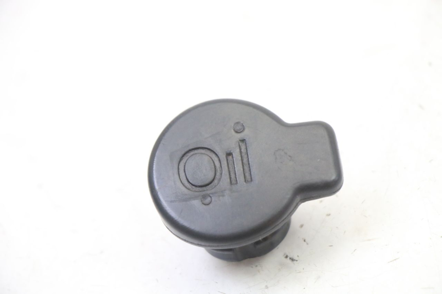 photo de KOREK ZBIORNIKA OLEJU PIAGGIO NEW TYPHOON 50 (2018 - 2021) - Widok główny