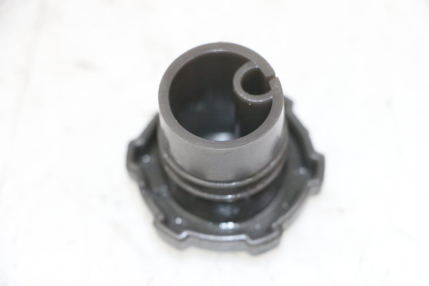 photo de KOREK ZBIORNIKA OLEJU PIAGGIO VESPA S 2T 50 (2007 - 2014) - Szczegół części