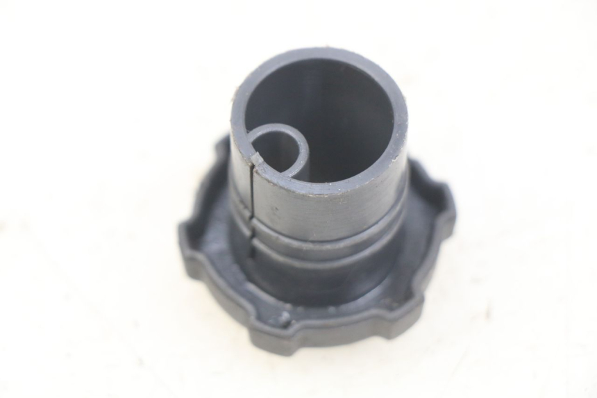 photo de KOREK ZBIORNIKA OLEJU PIAGGIO VESPA S 2T 50 (2007 - 2014) - Szczegół części