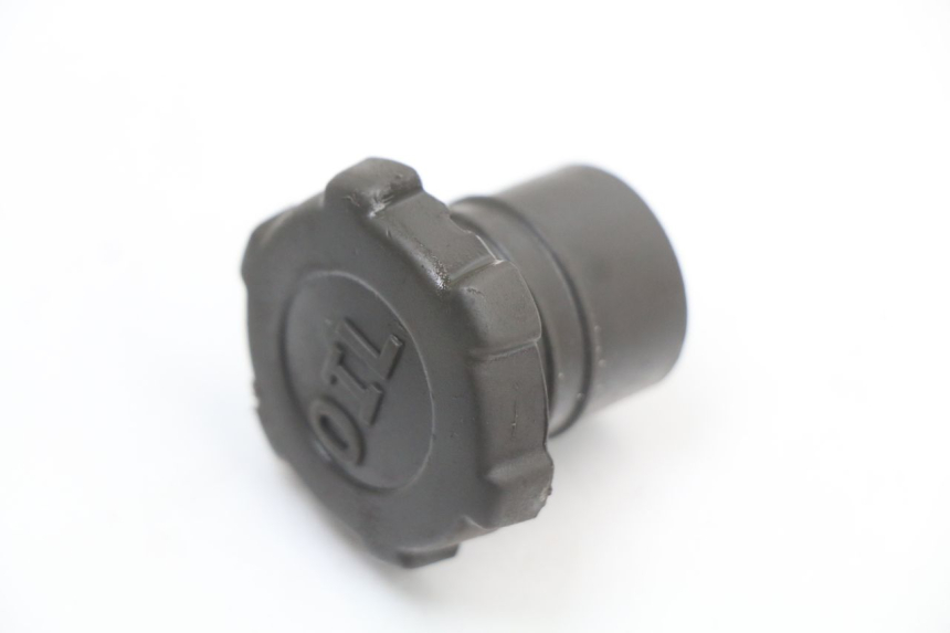 photo de KOREK ZBIORNIKA OLEJU PIAGGIO VESPA S 2T 50 (2007 - 2014) - Szczegół części