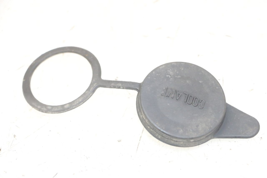 photo de KOREK ZBIORNIKA WYRÓWNAWCZEGO HONDA CBF 500 (2004 - 2007) - Widok główny