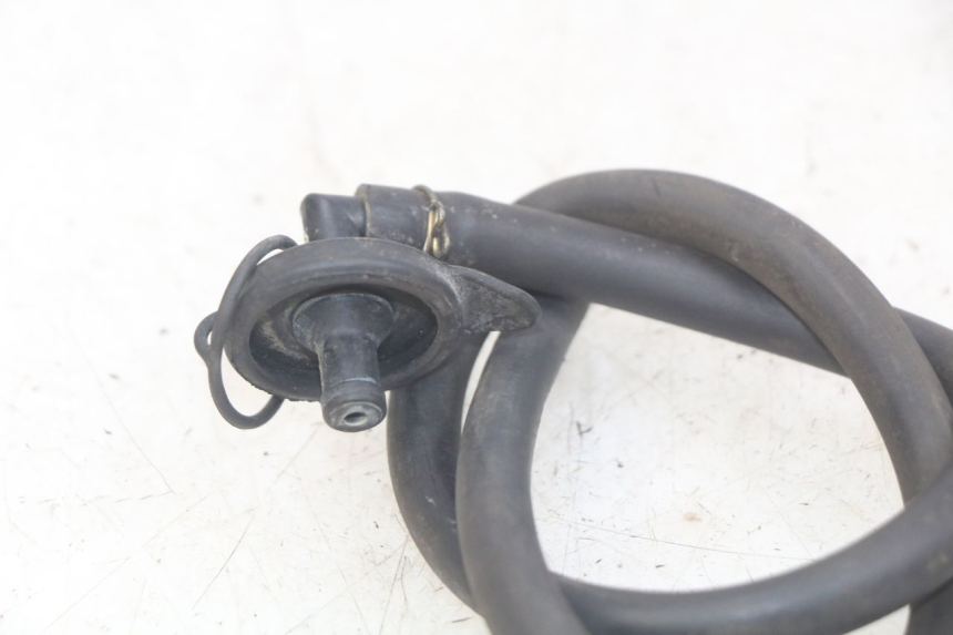 photo de KOREK ZBIORNIKA WYRÓWNAWCZEGO HONDA CBR F SC25 1000 (1989 - 1992) - Szczegół części