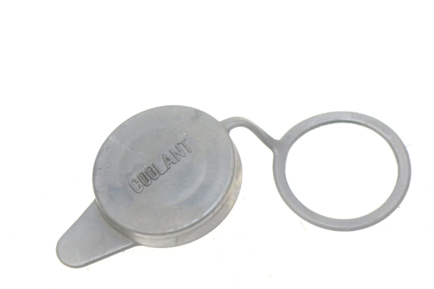 photo de KOREK ZBIORNIKA WYRÓWNAWCZEGO HONDA CBR RR FIREBLADE 900 (1992 - 1994) - Widok główny