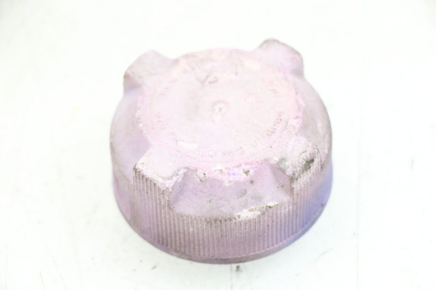 photo de KOREK ZBIORNIKA WYRÓWNAWCZEGO PEUGEOT ELYSEO 125 (1999 - 2004) - Widok główny