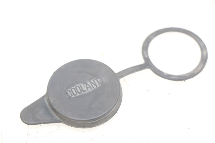 photo de KOREK ZBIORNIKA WYRÓWNAWCZEGO HONDA FJS SILVERWING SILVER WING 400 (2009 - 2016) - Widok główny