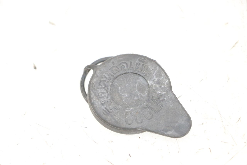 photo de KOREK ZBIORNIKA WYRÓWNAWCZEGO HONDA FORZA ABS 300 (2013 - 2017) - Widok główny