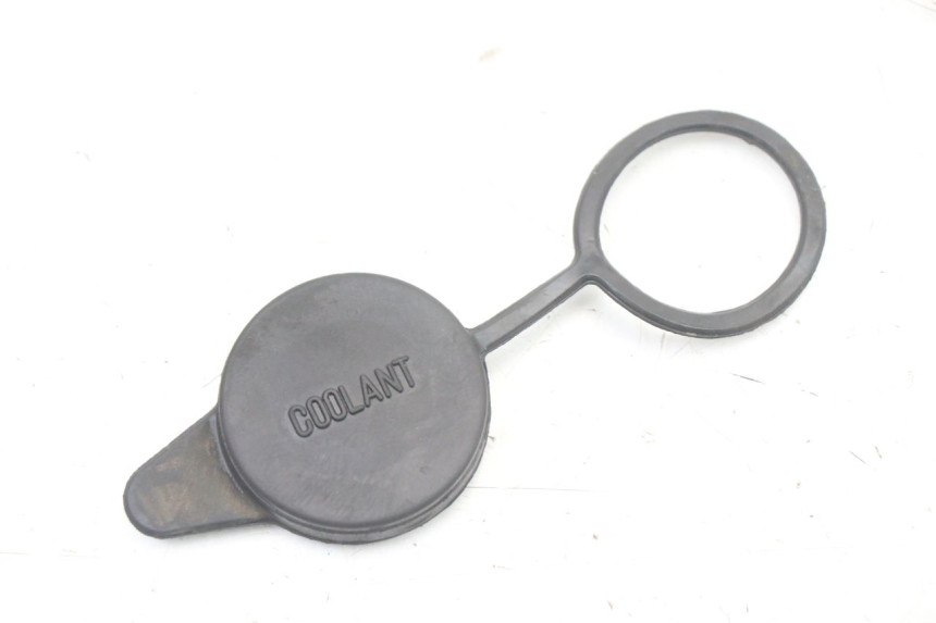 photo de KOREK ZBIORNIKA WYRÓWNAWCZEGO HONDA SH i 300 (2015 - 2020) - Widok główny